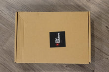 Load image into Gallery viewer, Model Y Center wheel caps